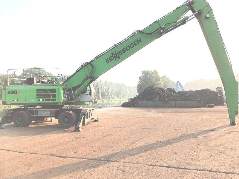 Sennebogen 830 E - Materiaalinkäsittelykone: kuva Sennebogen 830 E - Materiaalinkäsittelykone Sennebogen 830 E - Materiaalinkäsittelykone: kuva Sennebogen 830 E - Materiaalinkäsittelykone