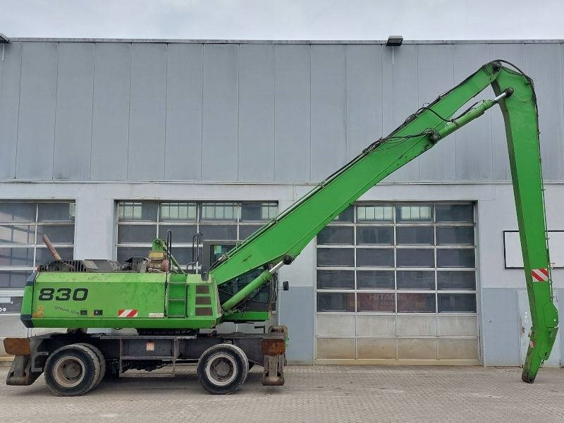 Sennebogen 830 - Materiaalinkäsittelykone: kuva Sennebogen 830 - Materiaalinkäsittelykone Sennebogen 830 - Materiaalinkäsittelykone: kuva Sennebogen 830 - Materiaalinkäsittelykone