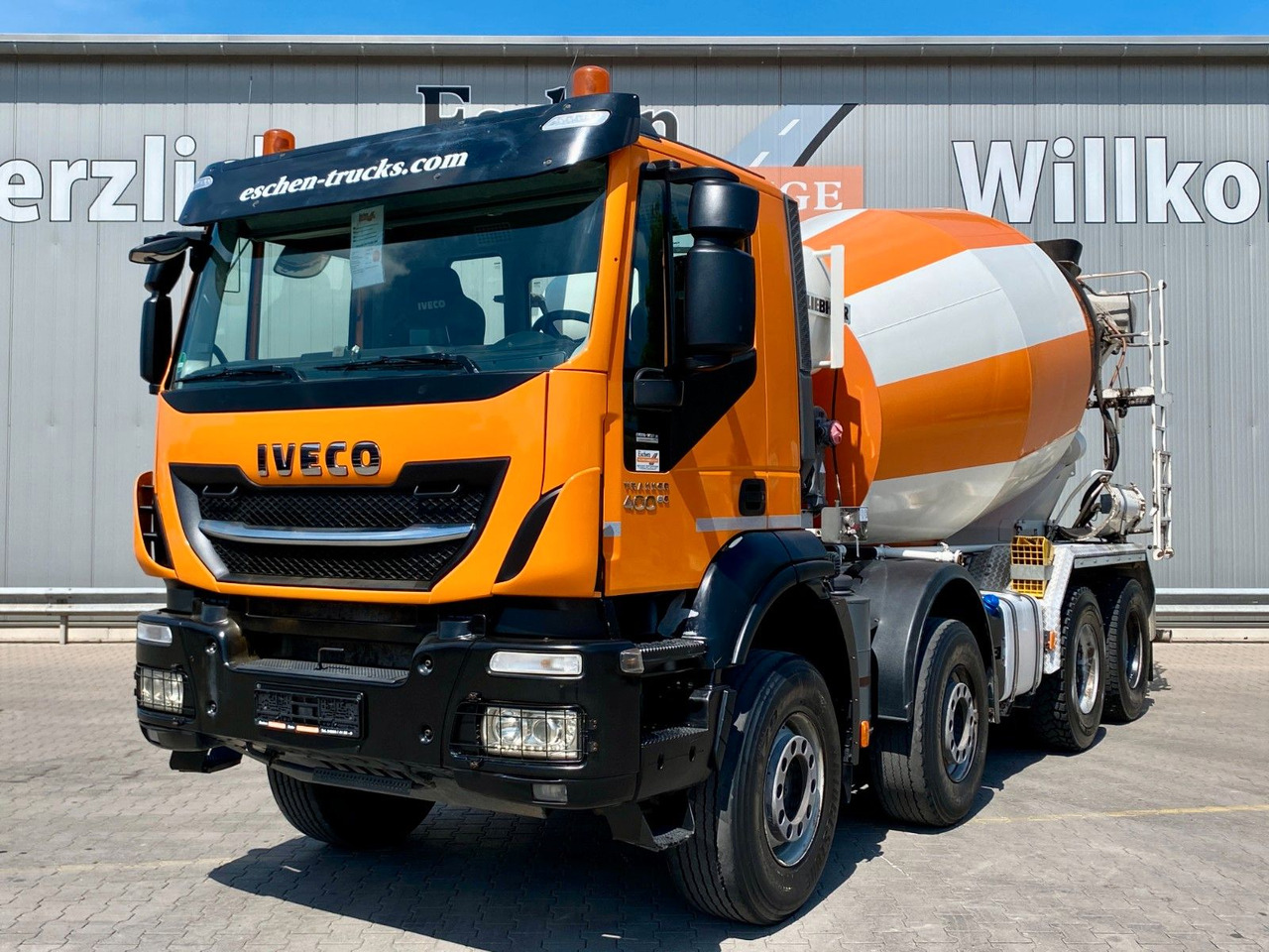 Iveco Trakker AD 340 TB 400/8x4 | 9m³ Liebherr*Navi*AC - Betoniauto: kuva Iveco Trakker AD 340 TB 400/8x4 | 9m³ Liebherr*Navi*AC - Betoniauto Iveco Trakker AD 340 TB 400/8x4 | 9m³ Liebherr*Navi*AC - Betoniauto: kuva Iveco Trakker AD 340 TB 400/8x4 | 9m³ Liebherr*Navi*AC - Betoniauto