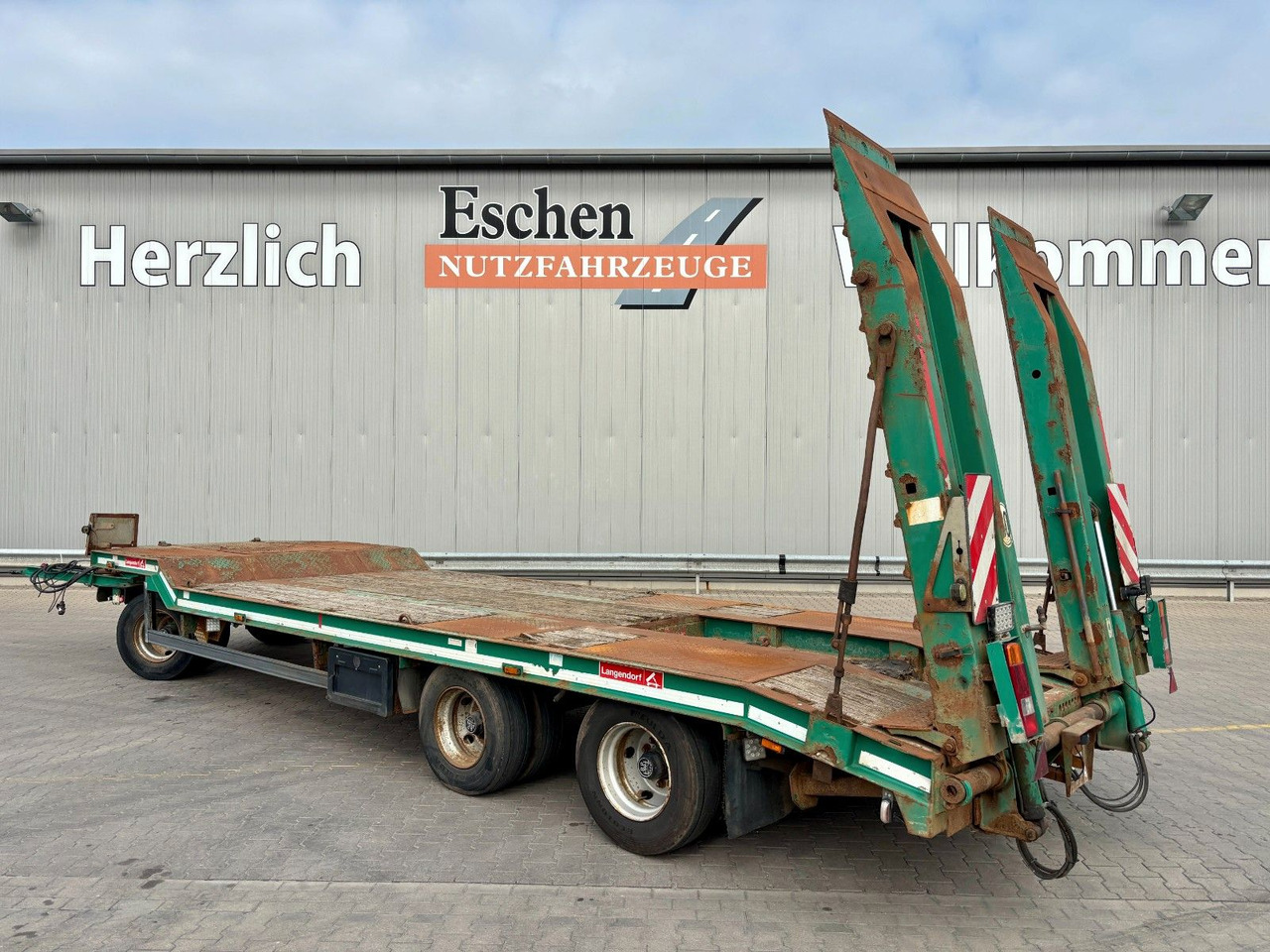 Langendorf Anhänger | hydraulische Rampen*Blatt*BPW-Achsen - Apuvaunu perävaunu: kuva Langendorf Anhänger | hydraulische Rampen*Blatt*BPW-Achsen - Apuvaunu perävaunu Langendorf Anhänger | hydraulische Rampen*Blatt*BPW-Achsen - Apuvaunu perävaunu: kuva Langendorf Anhänger | hydraulische Rampen*Blatt*BPW-Achsen - Apuvaunu perävaunu