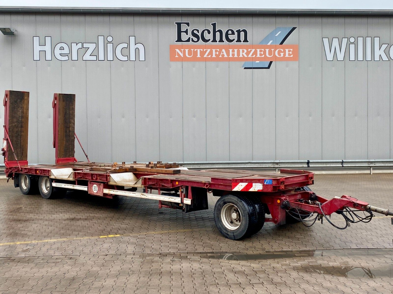 Leasing  Langendorf Tieflader| hydr. Scherenrampen*verbreiterbar*SAF Langendorf Tieflader| hydr. Scherenrampen*verbreiterbar*SAF: kuva Leasing  Langendorf Tieflader| hydr. Scherenrampen*verbreiterbar*SAF Langendorf Tieflader| hydr. Scherenrampen*verbreiterbar*SAF