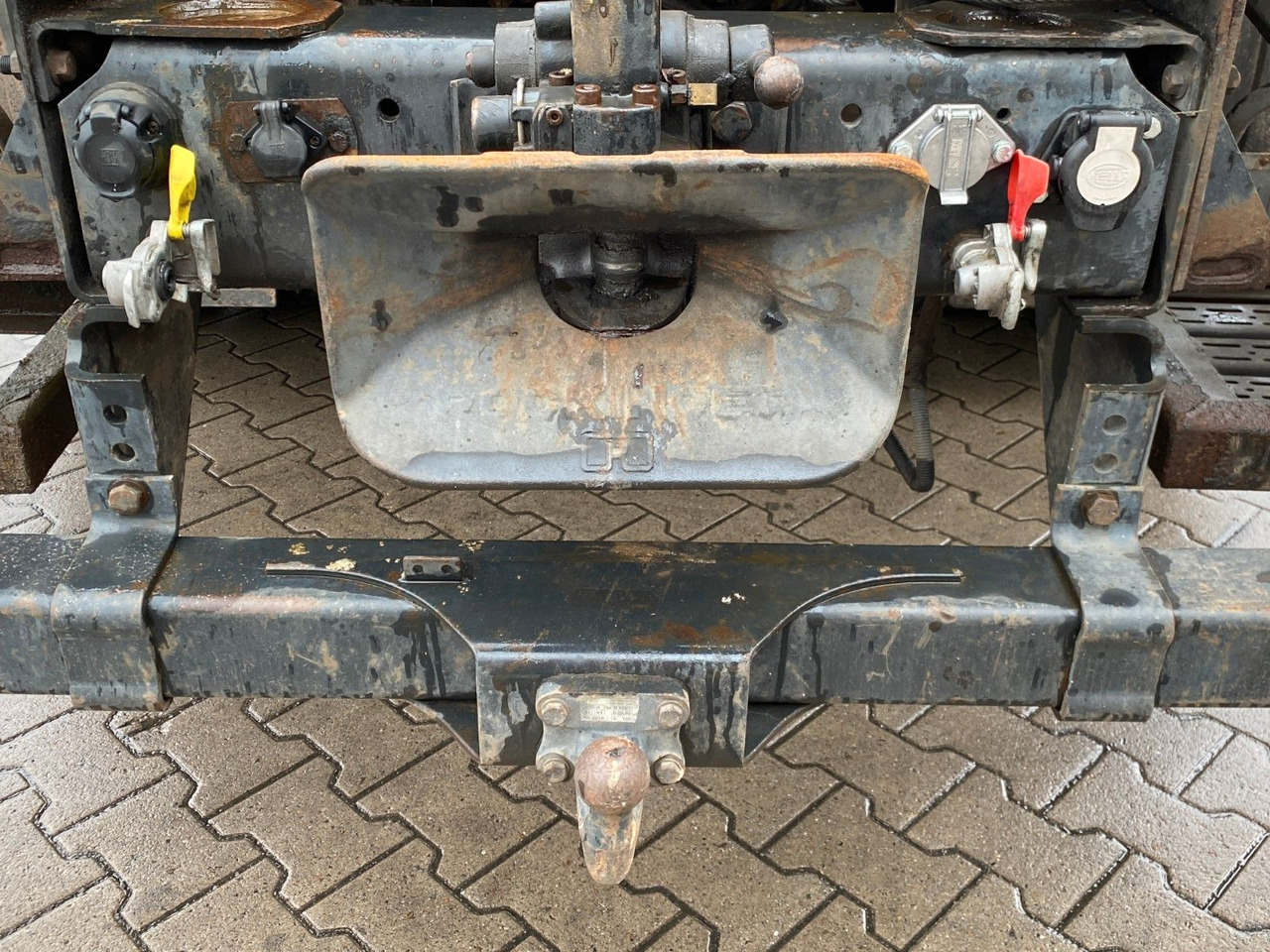 MAN 18.285 MC | Palfinger PK 9501*Blatt*2x AHK+Oel - Kippiauto kuorma-auto, Nosturiauto: kuva MAN 18.285 MC | Palfinger PK 9501*Blatt*2x AHK+Oel - Kippiauto kuorma-auto, Nosturiauto MAN 18.285 MC | Palfinger PK 9501*Blatt*2x AHK+Oel - Kippiauto kuorma-auto, Nosturiauto: kuva MAN 18.285 MC | Palfinger PK 9501*Blatt*2x AHK+Oel - Kippiauto kuorma-auto, Nosturiauto
