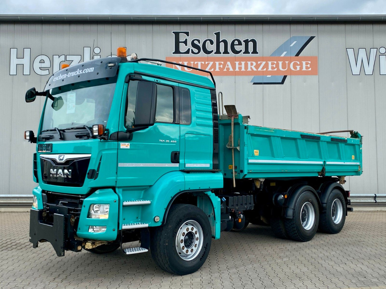 MAN 26.460 6x4|MEILLER/Bordmatik*Navi*Kommunalschild - Kippiauto kuorma-auto: kuva MAN 26.460 6x4|MEILLER/Bordmatik*Navi*Kommunalschild - Kippiauto kuorma-auto MAN 26.460 6x4|MEILLER/Bordmatik*Navi*Kommunalschild - Kippiauto kuorma-auto: kuva MAN 26.460 6x4|MEILLER/Bordmatik*Navi*Kommunalschild - Kippiauto kuorma-auto