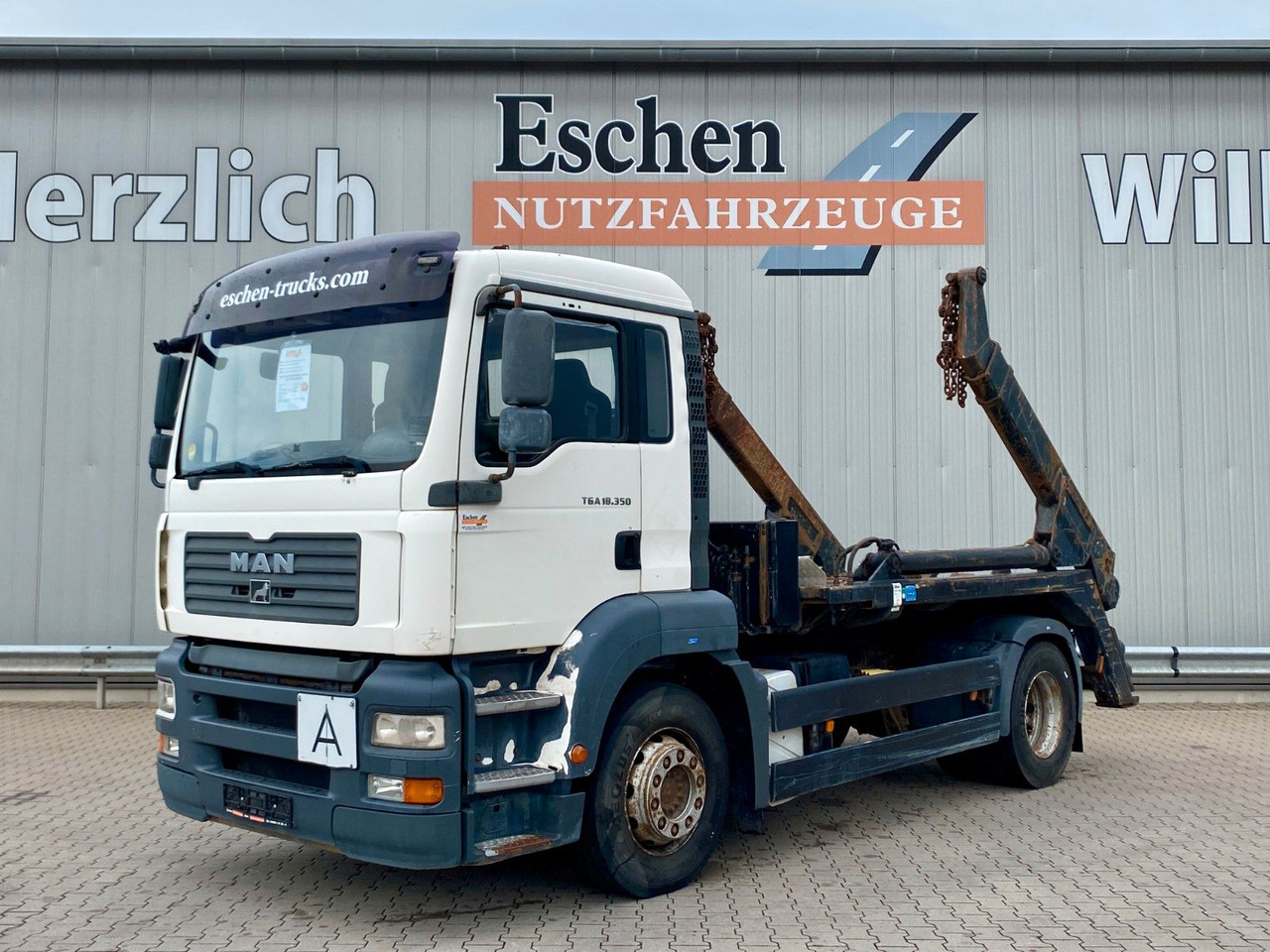 MAN TGA 18.350 | MEILLER AK12*Klima*AHK*Tempomat*ASR - Kippiauto kuorma-auto: kuva MAN TGA 18.350 | MEILLER AK12*Klima*AHK*Tempomat*ASR - Kippiauto kuorma-auto MAN TGA 18.350 | MEILLER AK12*Klima*AHK*Tempomat*ASR - Kippiauto kuorma-auto: kuva MAN TGA 18.350 | MEILLER AK12*Klima*AHK*Tempomat*ASR - Kippiauto kuorma-auto