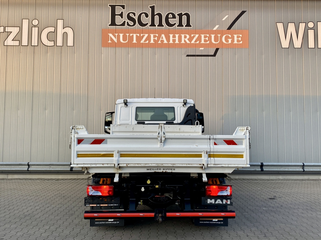 MAN TGL 8.220 4x2 BB - Kippiauto kuorma-auto: kuva MAN TGL 8.220 4x2 BB - Kippiauto kuorma-auto MAN TGL 8.220 4x2 BB - Kippiauto kuorma-auto: kuva MAN TGL 8.220 4x2 BB - Kippiauto kuorma-auto