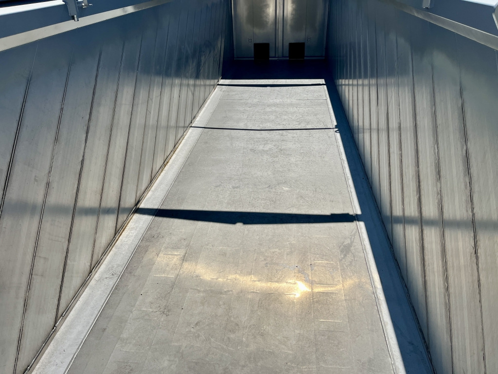 Kippiauto puoliperävaunu Meiller MHKA 45/3 H: kuva Kippiauto puoliperävaunu Meiller MHKA 45/3 H