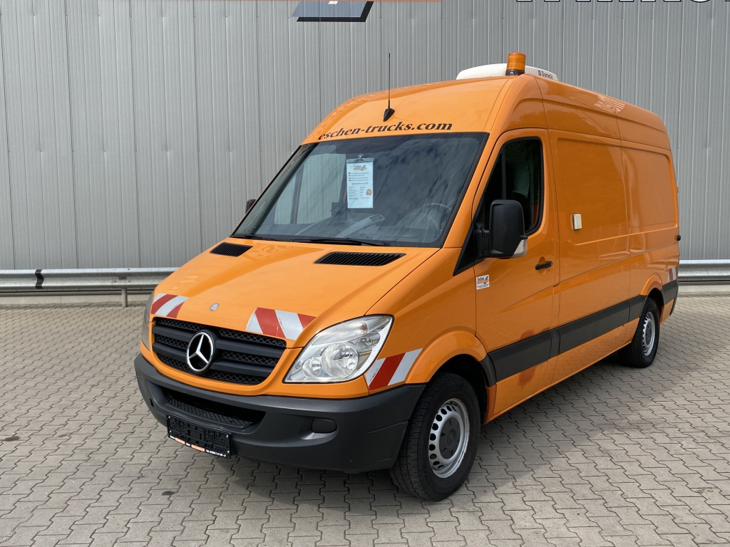 Mercedes-Benz 315 CDI - Pakettiauto: kuva Mercedes-Benz 315 CDI - Pakettiauto Mercedes-Benz 315 CDI - Pakettiauto: kuva Mercedes-Benz 315 CDI - Pakettiauto