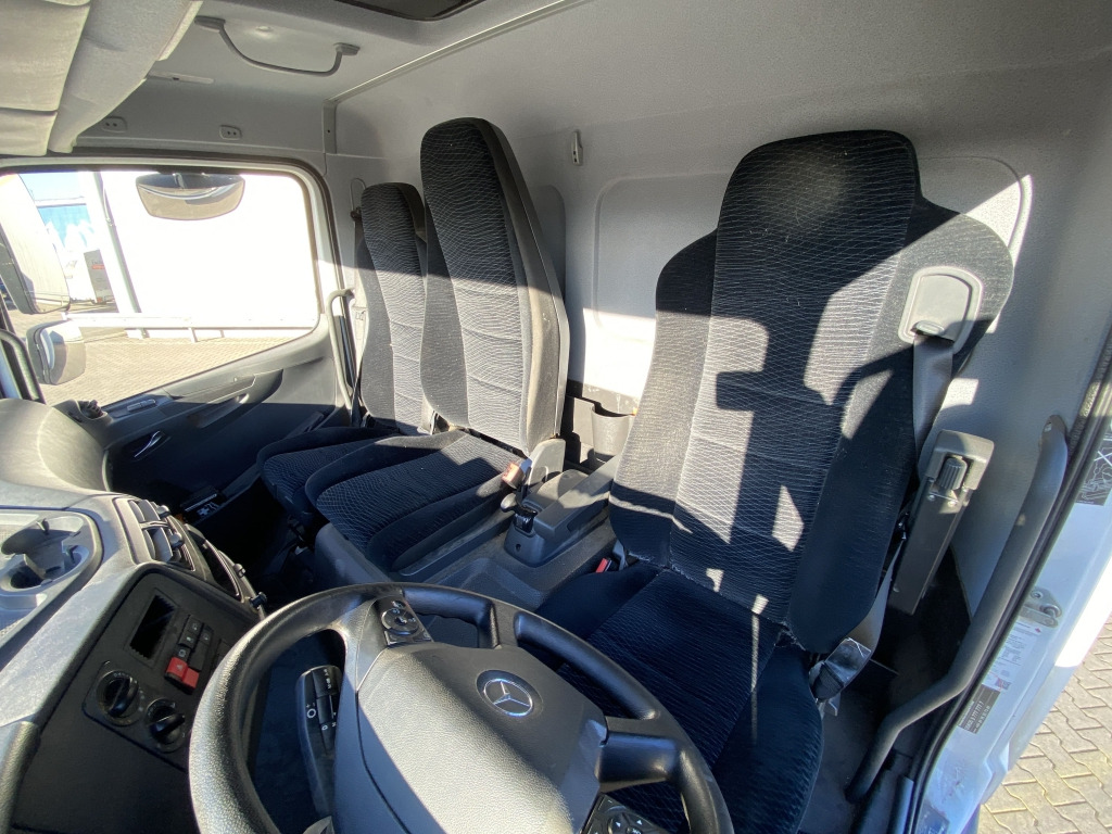 Mercedes-Benz 818 L Atego / BÄR-LBW - Umpikori kuorma-auto: kuva Mercedes-Benz 818 L Atego / BÄR-LBW - Umpikori kuorma-auto Mercedes-Benz 818 L Atego / BÄR-LBW - Umpikori kuorma-auto: kuva Mercedes-Benz 818 L Atego / BÄR-LBW - Umpikori kuorma-auto