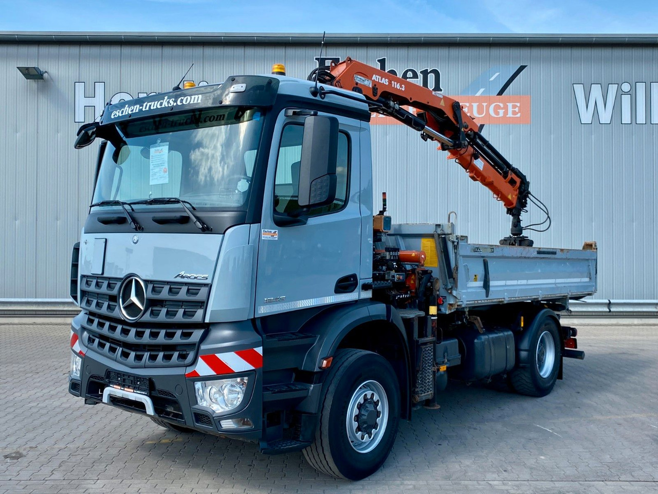 Mercedes-Benz Arocs 1843 HAD 4x4 | Atlas 116.3-A3*5+6.Kreis - Kippiauto kuorma-auto, Nosturiauto: kuva Mercedes-Benz Arocs 1843 HAD 4x4 | Atlas 116.3-A3*5+6.Kreis - Kippiauto kuorma-auto, Nosturiauto Mercedes-Benz Arocs 1843 HAD 4x4 | Atlas 116.3-A3*5+6.Kreis - Kippiauto kuorma-auto, Nosturiauto: kuva Mercedes-Benz Arocs 1843 HAD 4x4 | Atlas 116.3-A3*5+6.Kreis - Kippiauto kuorma-auto, Nosturiauto