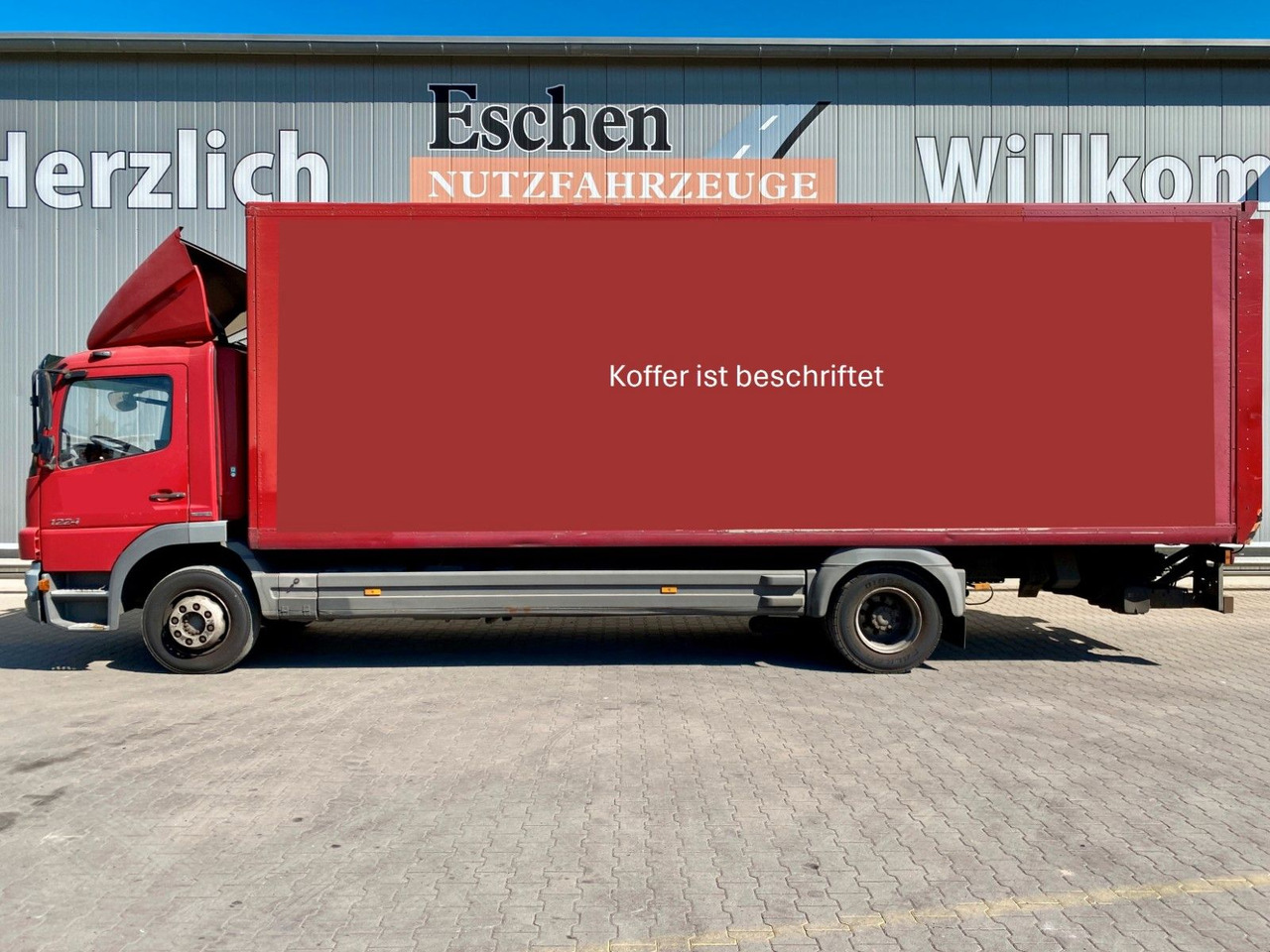 Mercedes-Benz Atego 1224 | BÄR LBW 1,50to*3x Sitze*Klima*AHK - Umpikori kuorma-auto: kuva Mercedes-Benz Atego 1224 | BÄR LBW 1,50to*3x Sitze*Klima*AHK - Umpikori kuorma-auto Mercedes-Benz Atego 1224 | BÄR LBW 1,50to*3x Sitze*Klima*AHK - Umpikori kuorma-auto: kuva Mercedes-Benz Atego 1224 | BÄR LBW 1,50to*3x Sitze*Klima*AHK - Umpikori kuorma-auto