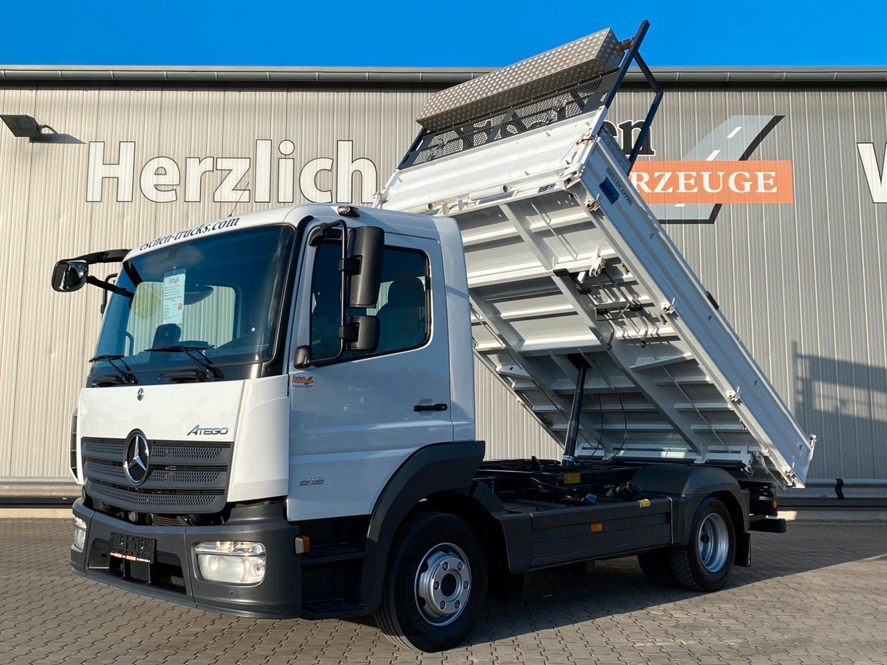 Mercedes-Benz Atego NEW 816 K MEILLER-3-S-Kipper*Klima*3 Sitze - Kippilava-auto: kuva Mercedes-Benz Atego NEW 816 K MEILLER-3-S-Kipper*Klima*3 Sitze - Kippilava-auto Mercedes-Benz Atego NEW 816 K MEILLER-3-S-Kipper*Klima*3 Sitze - Kippilava-auto: kuva Mercedes-Benz Atego NEW 816 K MEILLER-3-S-Kipper*Klima*3 Sitze - Kippilava-auto