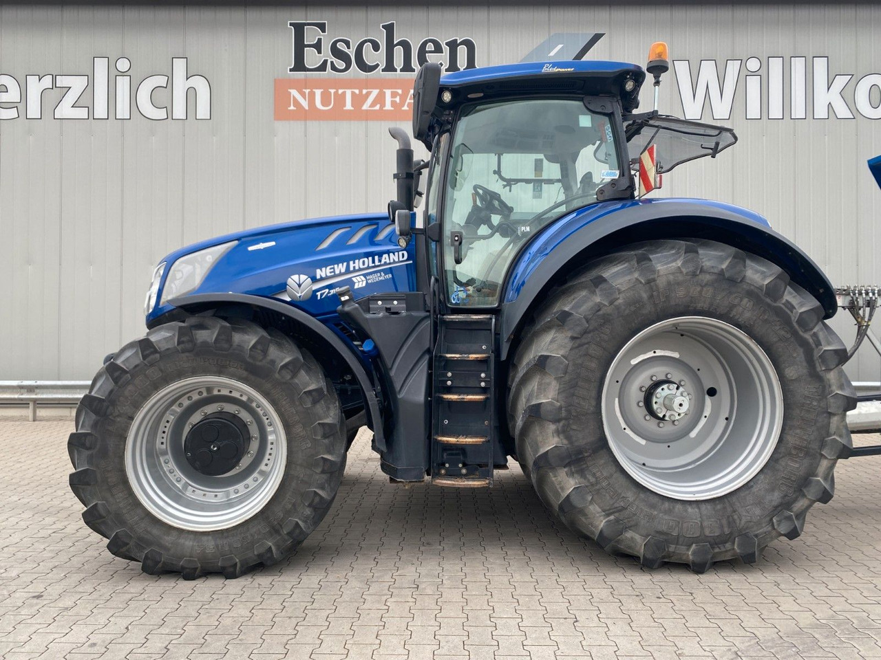 New Holland T7.315 AC 4x4 | Fronthydraulik*LoadSensing*Klima - Traktori: kuva New Holland T7.315 AC 4x4 | Fronthydraulik*LoadSensing*Klima - Traktori New Holland T7.315 AC 4x4 | Fronthydraulik*LoadSensing*Klima - Traktori: kuva New Holland T7.315 AC 4x4 | Fronthydraulik*LoadSensing*Klima - Traktori