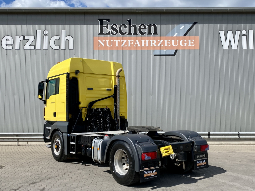 MAN TGX 18.440 4x4 H BLS - Vetopöytäauto: kuva MAN TGX 18.440 4x4 H BLS - Vetopöytäauto MAN TGX 18.440 4x4 H BLS - Vetopöytäauto: kuva MAN TGX 18.440 4x4 H BLS - Vetopöytäauto