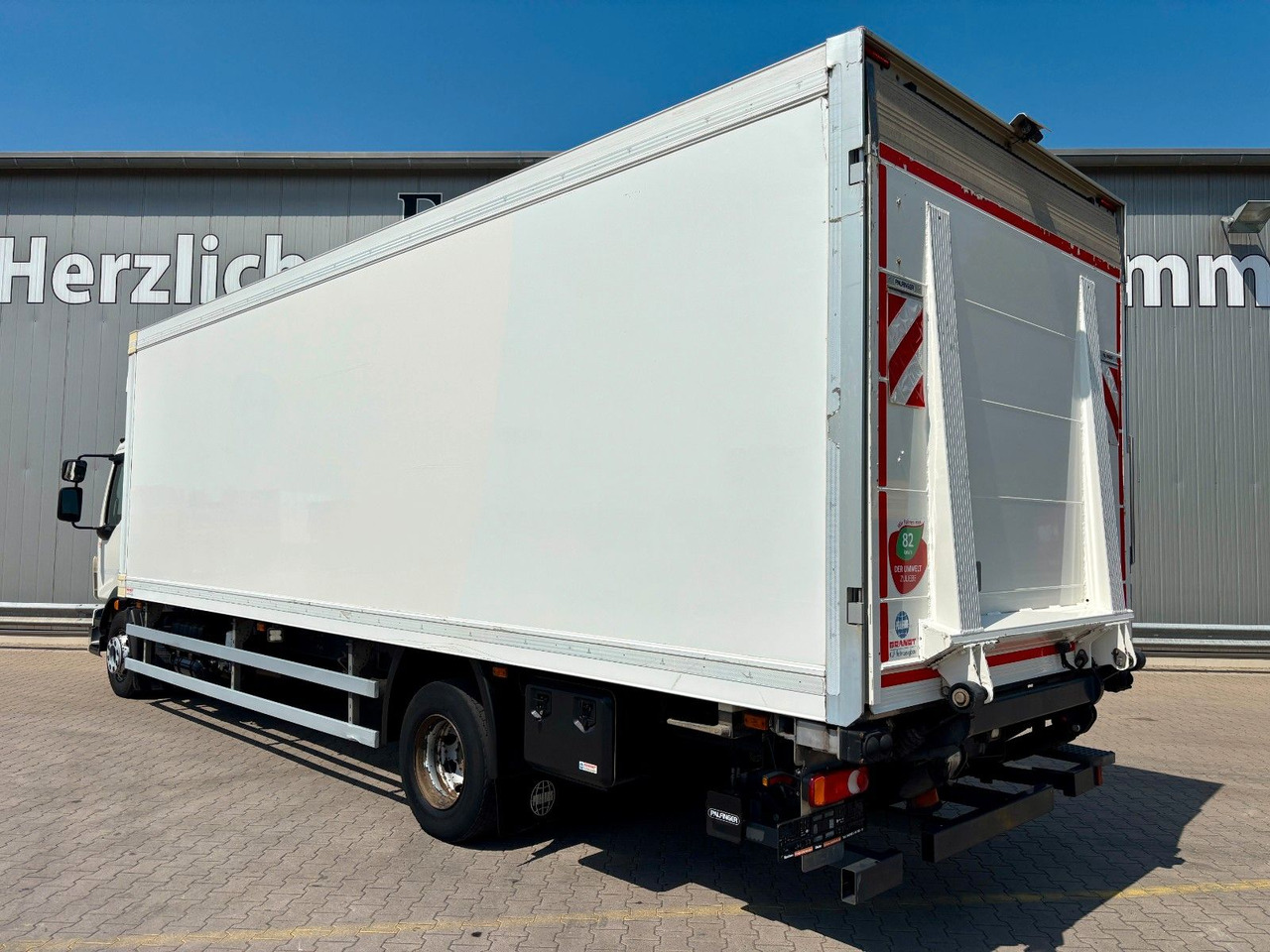 Volvo FL 250|CarrierSupra1250MT*Diesel/Netz*LBW 2.0to. - Refrigeraattori kuorma-auto: kuva Volvo FL 250|CarrierSupra1250MT*Diesel/Netz*LBW 2.0to. - Refrigeraattori kuorma-auto Volvo FL 250|CarrierSupra1250MT*Diesel/Netz*LBW 2.0to. - Refrigeraattori kuorma-auto: kuva Volvo FL 250|CarrierSupra1250MT*Diesel/Netz*LBW 2.0to. - Refrigeraattori kuorma-auto