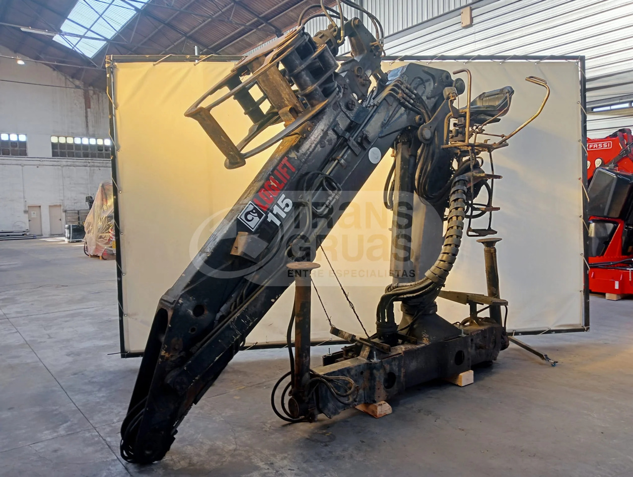 Grúa forestal F115 ZT 93A - Kappaletavaranosturi: kuva Grúa forestal F115 ZT 93A - Kappaletavaranosturi Grúa forestal F115 ZT 93A - Kappaletavaranosturi: kuva Grúa forestal F115 ZT 93A - Kappaletavaranosturi