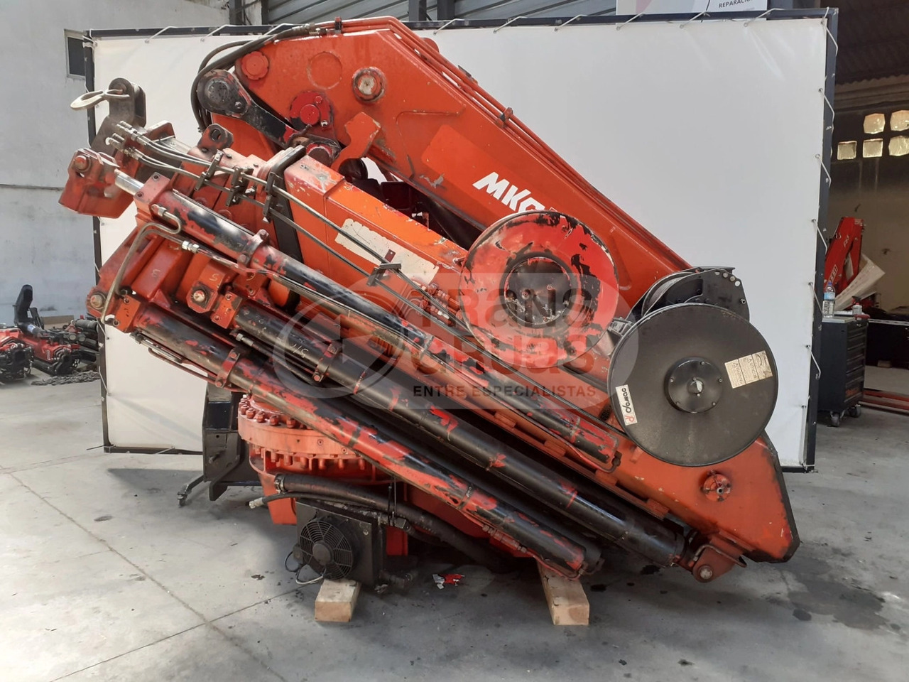 Grúa hidráulica MKG HLK 770 HP - Kappaletavaranosturi: kuva  Grúa hidráulica MKG HLK 770 HP - Kappaletavaranosturi Grúa hidráulica MKG HLK 770 HP - Kappaletavaranosturi: kuva  Grúa hidráulica MKG HLK 770 HP - Kappaletavaranosturi