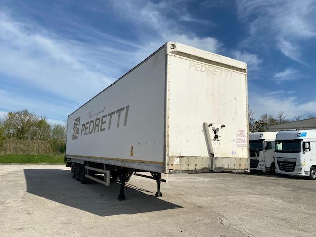 Coder - Umpikori puoliperävaunu: kuva Coder - Umpikori puoliperävaunu Coder - Umpikori puoliperävaunu: kuva Coder - Umpikori puoliperävaunu