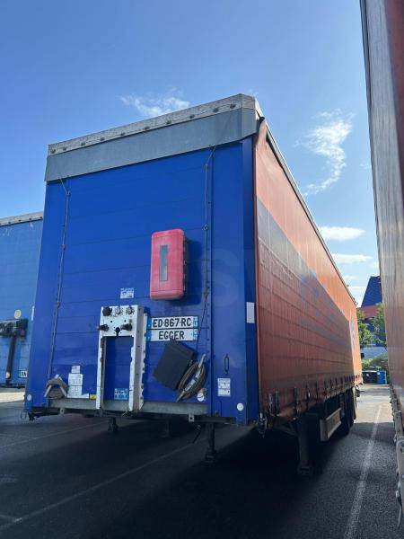 Fliegl - Pressukapellipuoliperävaunu: kuva Fliegl - Pressukapellipuoliperävaunu Fliegl - Pressukapellipuoliperävaunu: kuva Fliegl - Pressukapellipuoliperävaunu