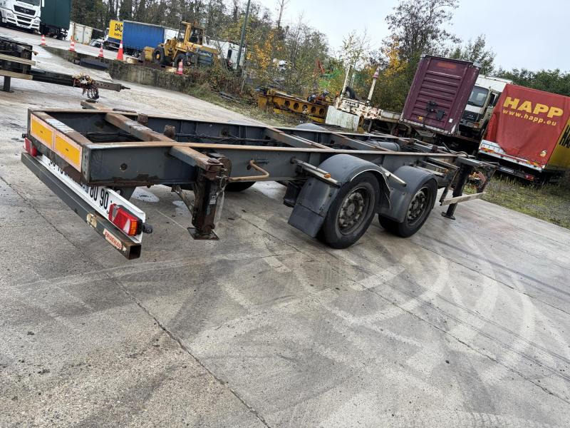 Fruehauf - Konttialus/ Vaihtokuormatilat perävaunu: kuva Fruehauf - Konttialus/ Vaihtokuormatilat perävaunu Fruehauf - Konttialus/ Vaihtokuormatilat perävaunu: kuva Fruehauf - Konttialus/ Vaihtokuormatilat perävaunu