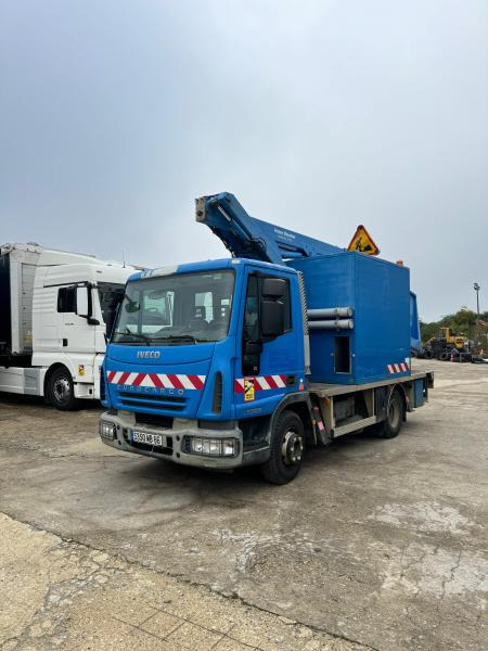 Iveco Eurocargo 100E19 - Itsekulkevat henkilönostimet: kuva Iveco Eurocargo 100E19 - Itsekulkevat henkilönostimet Iveco Eurocargo 100E19 - Itsekulkevat henkilönostimet: kuva Iveco Eurocargo 100E19 - Itsekulkevat henkilönostimet