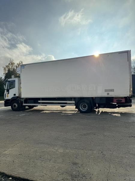 Iveco Eurocargo 160E30 - Refrigeraattori kuorma-auto: kuva Iveco Eurocargo 160E30 - Refrigeraattori kuorma-auto Iveco Eurocargo 160E30 - Refrigeraattori kuorma-auto: kuva Iveco Eurocargo 160E30 - Refrigeraattori kuorma-auto