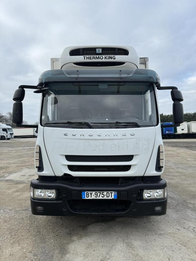 Iveco Eurocargo 160E30 - Refrigeraattori kuorma-auto: kuva Iveco Eurocargo 160E30 - Refrigeraattori kuorma-auto Iveco Eurocargo 160E30 - Refrigeraattori kuorma-auto: kuva Iveco Eurocargo 160E30 - Refrigeraattori kuorma-auto