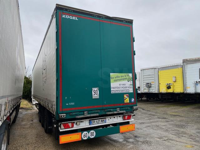 Kögel - Pressukapellipuoliperävaunu: kuva Kögel - Pressukapellipuoliperävaunu Kögel - Pressukapellipuoliperävaunu: kuva Kögel - Pressukapellipuoliperävaunu