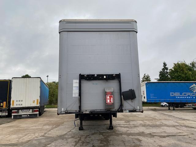 Kögel - Pressukapellipuoliperävaunu: kuva Kögel - Pressukapellipuoliperävaunu Kögel - Pressukapellipuoliperävaunu: kuva Kögel - Pressukapellipuoliperävaunu