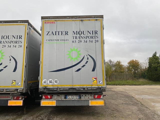 Kögel - Pressukapellipuoliperävaunu: kuva Kögel - Pressukapellipuoliperävaunu Kögel - Pressukapellipuoliperävaunu: kuva Kögel - Pressukapellipuoliperävaunu