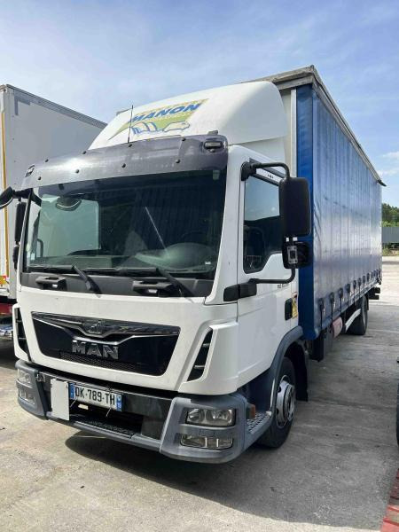 MAN TGL 12.250 - Pressukapelli kuorma-auto: kuva MAN TGL 12.250 - Pressukapelli kuorma-auto MAN TGL 12.250 - Pressukapelli kuorma-auto: kuva MAN TGL 12.250 - Pressukapelli kuorma-auto