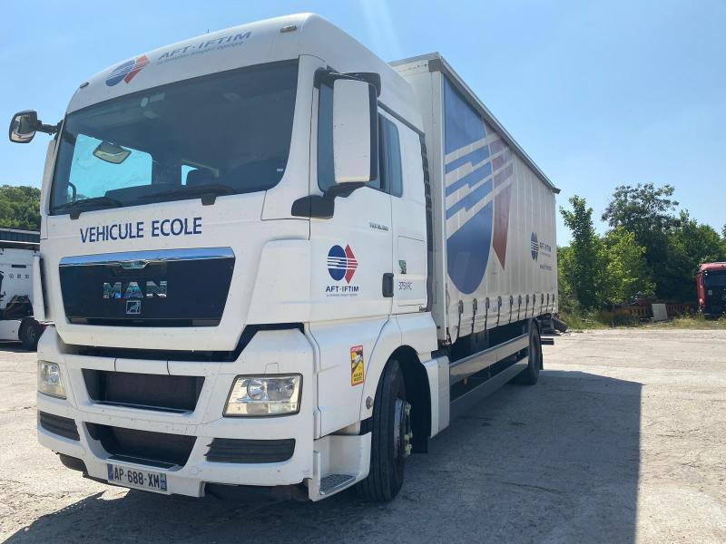 MAN TGX 18.360 - Pressukapelli kuorma-auto: kuva MAN TGX 18.360 - Pressukapelli kuorma-auto MAN TGX 18.360 - Pressukapelli kuorma-auto: kuva MAN TGX 18.360 - Pressukapelli kuorma-auto