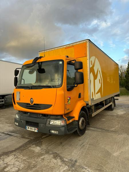 Renault Midlum 220 - Umpikori kuorma-auto: kuva Renault Midlum 220 - Umpikori kuorma-auto Renault Midlum 220 - Umpikori kuorma-auto: kuva Renault Midlum 220 - Umpikori kuorma-auto