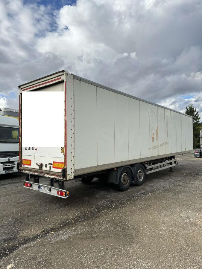 Samro - Umpikori puoliperävaunu: kuva Samro - Umpikori puoliperävaunu Samro - Umpikori puoliperävaunu: kuva Samro - Umpikori puoliperävaunu