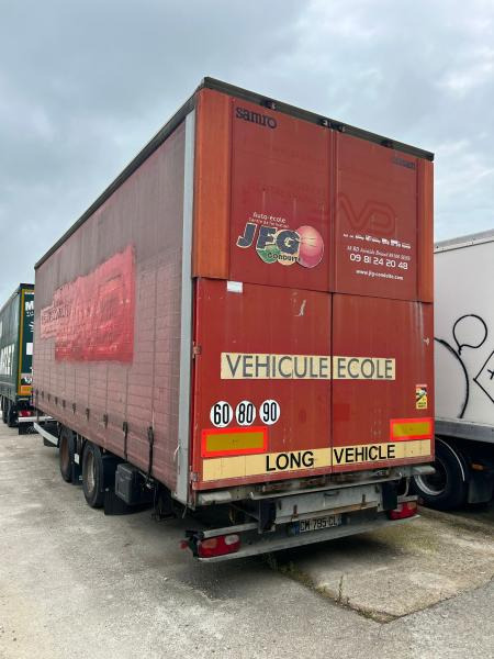 Samro - Pressukapelliperävaunu: kuva Samro - Pressukapelliperävaunu Samro - Pressukapelliperävaunu: kuva Samro - Pressukapelliperävaunu