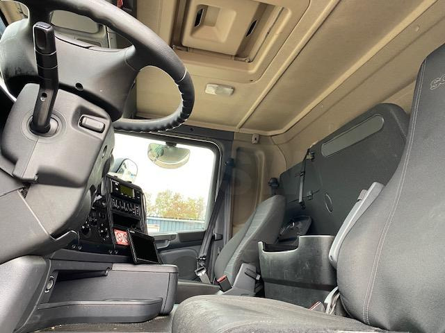 Scania G 410 - Refrigeraattori kuorma-auto: kuva Scania G 410 - Refrigeraattori kuorma-auto Scania G 410 - Refrigeraattori kuorma-auto: kuva Scania G 410 - Refrigeraattori kuorma-auto