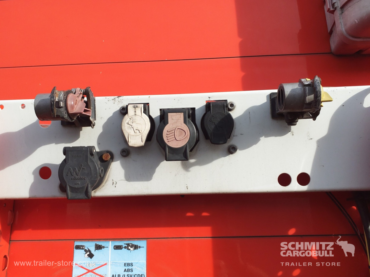 SCHMITZ Curtainsider Standard - Pressukapellipuoliperävaunu: kuva SCHMITZ Curtainsider Standard - Pressukapellipuoliperävaunu SCHMITZ Curtainsider Standard - Pressukapellipuoliperävaunu: kuva SCHMITZ Curtainsider Standard - Pressukapellipuoliperävaunu