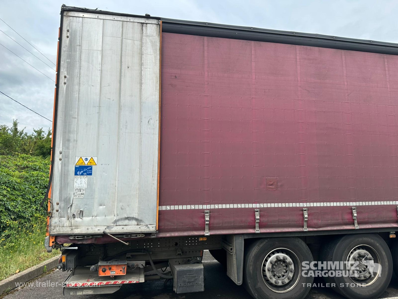 SCHMITZ Curtainsider Standard Taillift - Pressukapellipuoliperävaunu: kuva SCHMITZ Curtainsider Standard Taillift - Pressukapellipuoliperävaunu SCHMITZ Curtainsider Standard Taillift - Pressukapellipuoliperävaunu: kuva SCHMITZ Curtainsider Standard Taillift - Pressukapellipuoliperävaunu