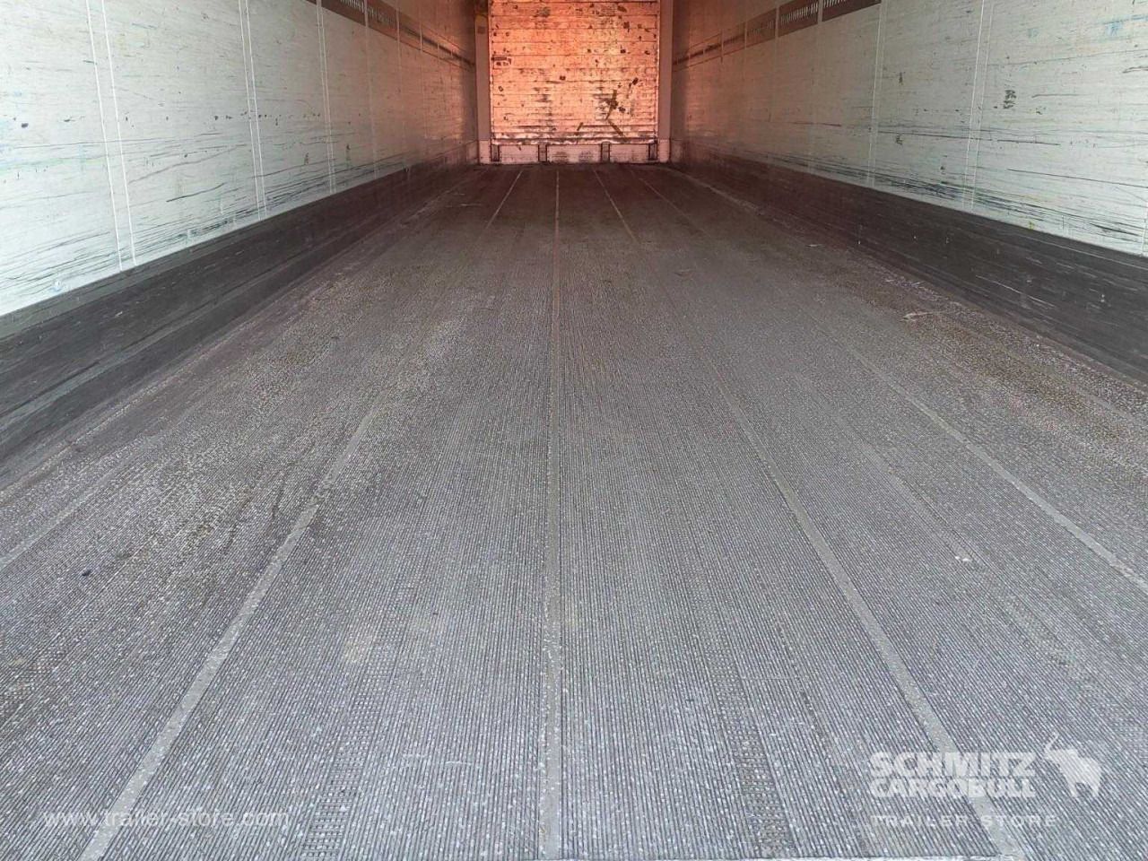 SCHMITZ Reefer Multitemp Double deck - Isoterminen puoliperävaunu: kuva SCHMITZ Reefer Multitemp Double deck - Isoterminen puoliperävaunu SCHMITZ Reefer Multitemp Double deck - Isoterminen puoliperävaunu: kuva SCHMITZ Reefer Multitemp Double deck - Isoterminen puoliperävaunu