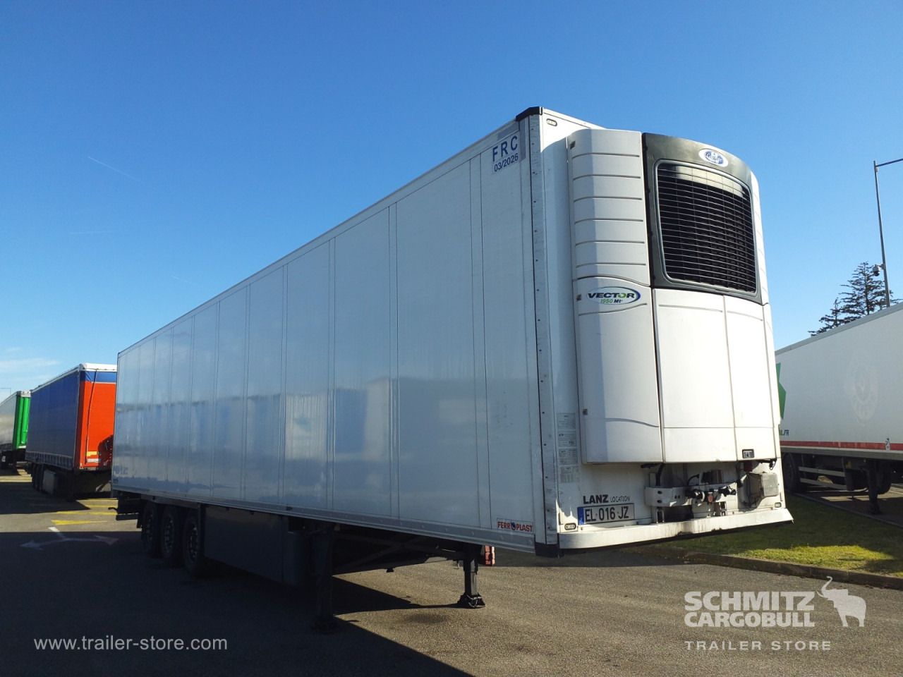 SCHMITZ Reefer Multitemp Double deck - Isoterminen puoliperävaunu: kuva SCHMITZ Reefer Multitemp Double deck - Isoterminen puoliperävaunu SCHMITZ Reefer Multitemp Double deck - Isoterminen puoliperävaunu: kuva SCHMITZ Reefer Multitemp Double deck - Isoterminen puoliperävaunu