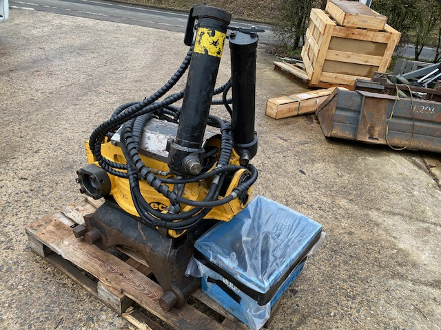 Engcon EC 20 - CW30EC - SS9SQ - Ohne TOP Parts - Rototilt: kuva Engcon EC 20 - CW30EC - SS9SQ - Ohne TOP Parts - Rototilt Engcon EC 20 - CW30EC - SS9SQ - Ohne TOP Parts - Rototilt: kuva Engcon EC 20 - CW30EC - SS9SQ - Ohne TOP Parts - Rototilt