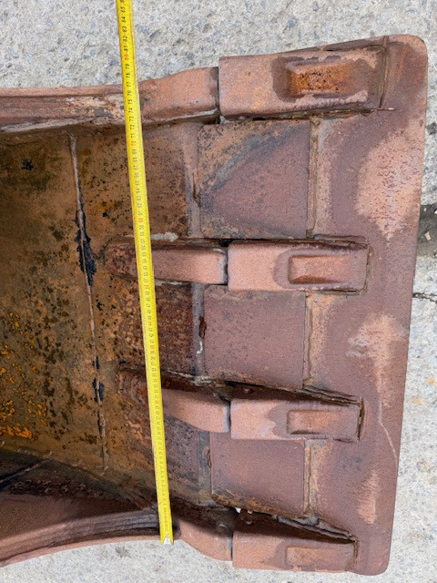 OIL Quick OQ 70/55 - 800 mm - Kaivinkoneen kauha: kuva OIL Quick OQ 70/55 - 800 mm - Kaivinkoneen kauha OIL Quick OQ 70/55 - 800 mm - Kaivinkoneen kauha: kuva OIL Quick OQ 70/55 - 800 mm - Kaivinkoneen kauha