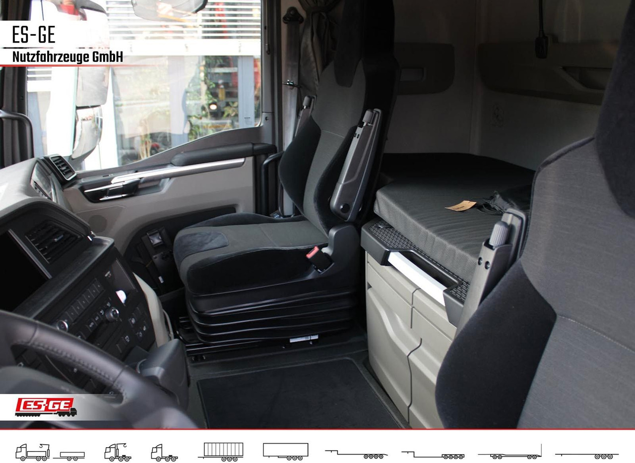 MAN TGX 33.540 6x4 BL SA mit Fassi F545RA.2.26 - Vetopöytäauto: kuva MAN TGX 33.540 6x4 BL SA mit Fassi F545RA.2.26 - Vetopöytäauto MAN TGX 33.540 6x4 BL SA mit Fassi F545RA.2.26 - Vetopöytäauto: kuva MAN TGX 33.540 6x4 BL SA mit Fassi F545RA.2.26 - Vetopöytäauto