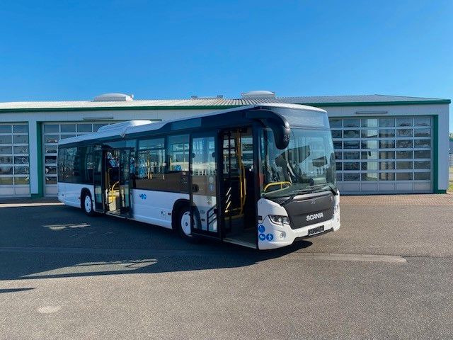Scania Citywide LE Low Entry KLIMA KM NUR 202.000 - Linja-auto: kuva Scania Citywide LE Low Entry KLIMA KM NUR 202.000 - Linja-auto Scania Citywide LE Low Entry KLIMA KM NUR 202.000 - Linja-auto: kuva Scania Citywide LE Low Entry KLIMA KM NUR 202.000 - Linja-auto