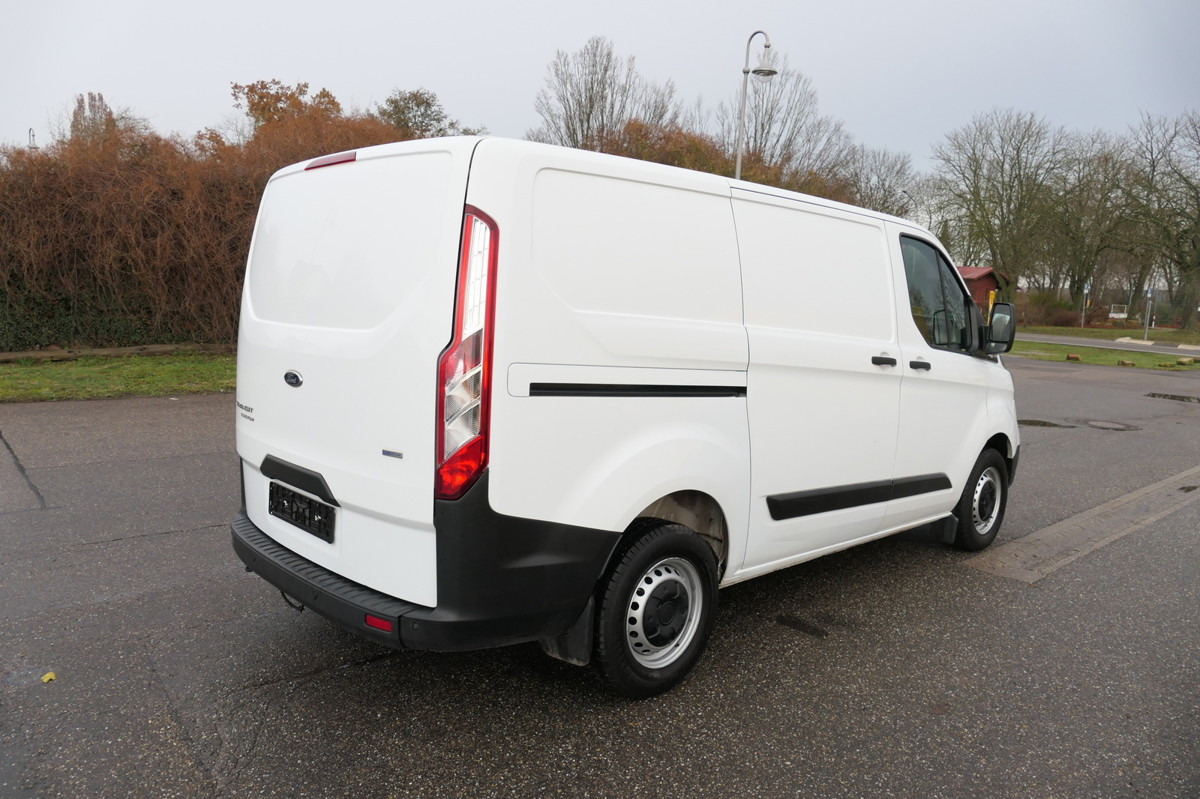 FORD Transit Custom 280 TDCI L1H1 COC KLIMA - Pieni pakettiauto: kuva FORD Transit Custom 280 TDCI L1H1 COC KLIMA - Pieni pakettiauto FORD Transit Custom 280 TDCI L1H1 COC KLIMA - Pieni pakettiauto: kuva FORD Transit Custom 280 TDCI L1H1 COC KLIMA - Pieni pakettiauto