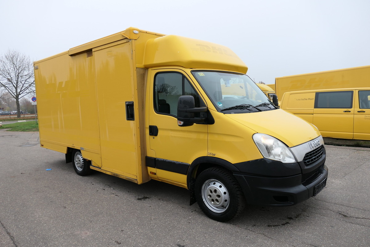 IVECO Daily 35 S11 C30C AUTOMATIK KAMERA Regale LUFT D - Jakeluauto: kuva IVECO Daily 35 S11 C30C AUTOMATIK KAMERA Regale LUFT D - Jakeluauto IVECO Daily 35 S11 C30C AUTOMATIK KAMERA Regale LUFT D - Jakeluauto: kuva IVECO Daily 35 S11 C30C AUTOMATIK KAMERA Regale LUFT D - Jakeluauto