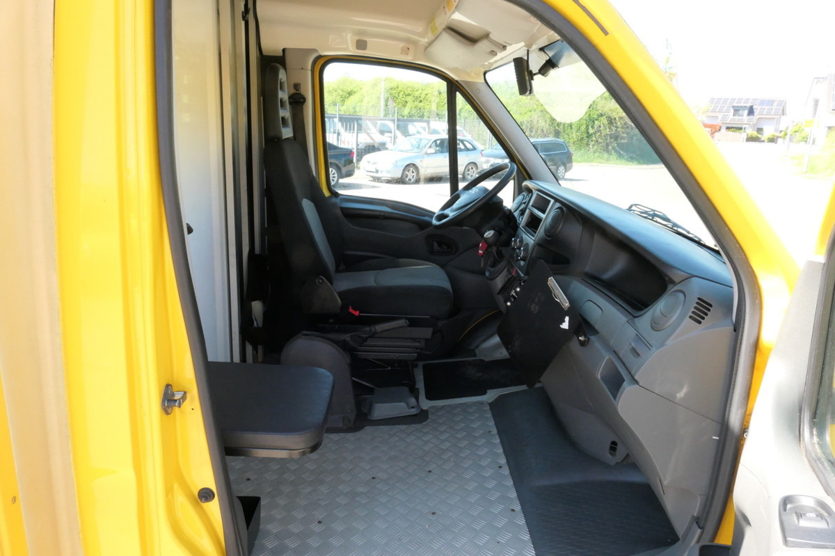 IVECO Daily 35 S11 KURZ C30C AUTOMATIK KAMERA Regale L - Jakeluauto: kuva IVECO Daily 35 S11 KURZ C30C AUTOMATIK KAMERA Regale L - Jakeluauto IVECO Daily 35 S11 KURZ C30C AUTOMATIK KAMERA Regale L - Jakeluauto: kuva IVECO Daily 35 S11 KURZ C30C AUTOMATIK KAMERA Regale L - Jakeluauto