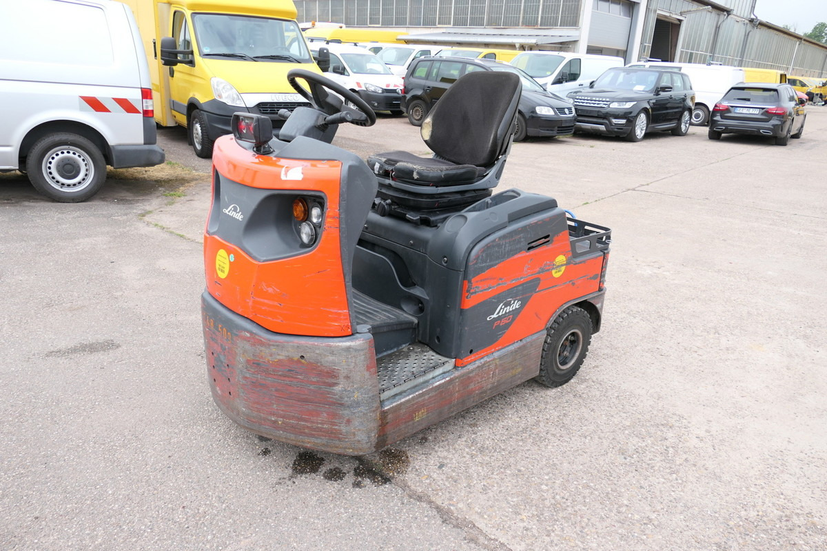 LINDE P 60 Z Schlepper Batterie 10/2020 3-Rad - Vetotrukki: kuva LINDE P 60 Z Schlepper Batterie 10/2020 3-Rad - Vetotrukki LINDE P 60 Z Schlepper Batterie 10/2020 3-Rad - Vetotrukki: kuva LINDE P 60 Z Schlepper Batterie 10/2020 3-Rad - Vetotrukki