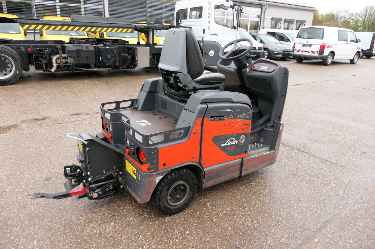 LINDE P 60 Z Schlepper Batterie 40/2020 3-Rad - Vetotrukki: kuva LINDE P 60 Z Schlepper Batterie 40/2020 3-Rad - Vetotrukki LINDE P 60 Z Schlepper Batterie 40/2020 3-Rad - Vetotrukki: kuva LINDE P 60 Z Schlepper Batterie 40/2020 3-Rad - Vetotrukki