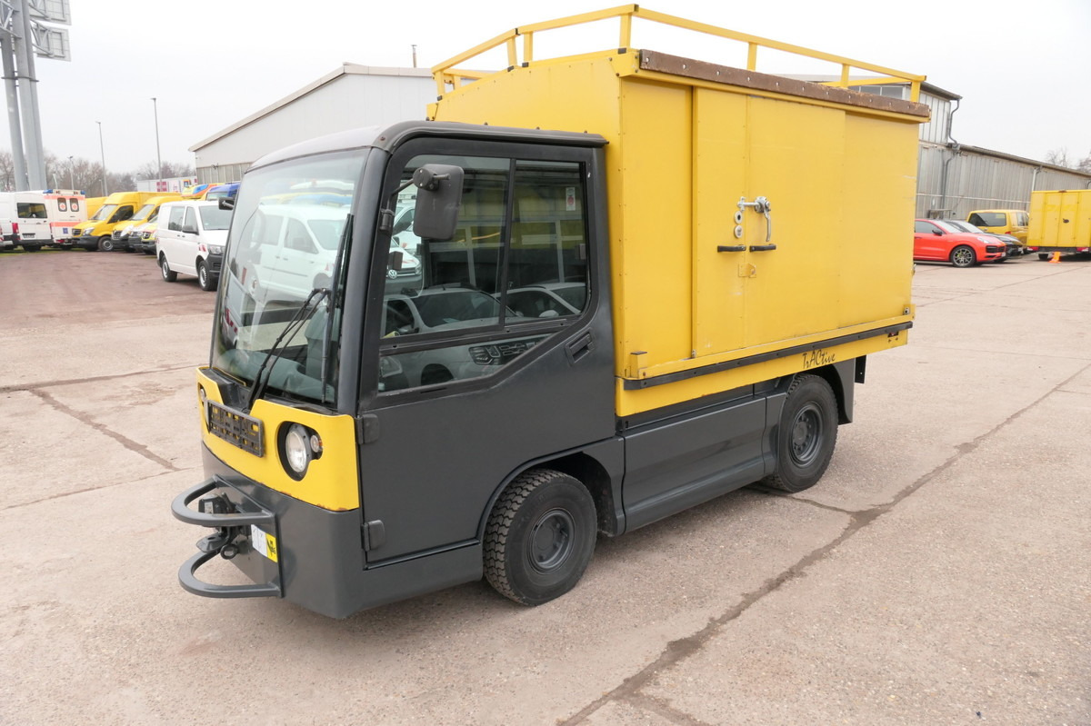 LINDE W20 Schlepper Tractive Batterie 27/2021 - Vetotrukki: kuva LINDE W20 Schlepper Tractive Batterie 27/2021 - Vetotrukki LINDE W20 Schlepper Tractive Batterie 27/2021 - Vetotrukki: kuva LINDE W20 Schlepper Tractive Batterie 27/2021 - Vetotrukki