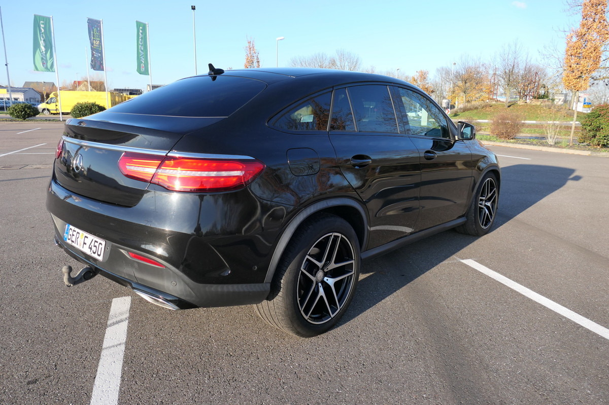 MERCEDES-BENZ GLE 350 d 4Matic KLIMA AMG-Line AHK - Maasturi/ Katumaasturi: kuva MERCEDES-BENZ GLE 350 d 4Matic KLIMA AMG-Line AHK - Maasturi/ Katumaasturi MERCEDES-BENZ GLE 350 d 4Matic KLIMA AMG-Line AHK - Maasturi/ Katumaasturi: kuva MERCEDES-BENZ GLE 350 d 4Matic KLIMA AMG-Line AHK - Maasturi/ Katumaasturi